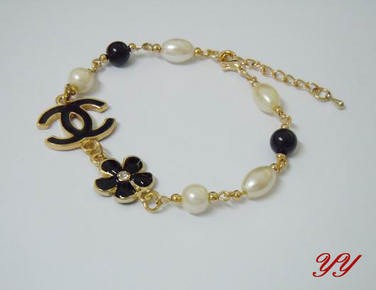 Bracciale Chanel Modello 69